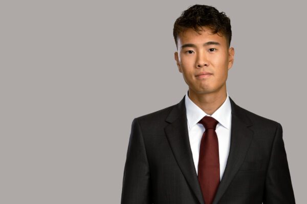 Andrew Jung, Associate